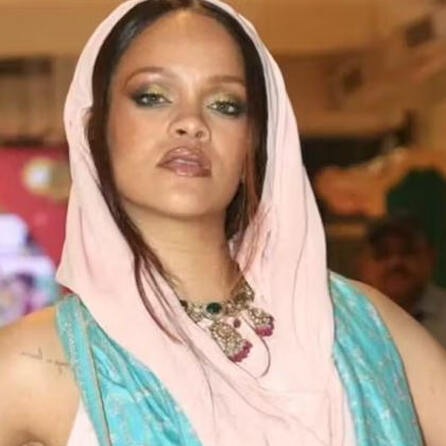 Rihanna: Star auf indischer Hochzeit! 