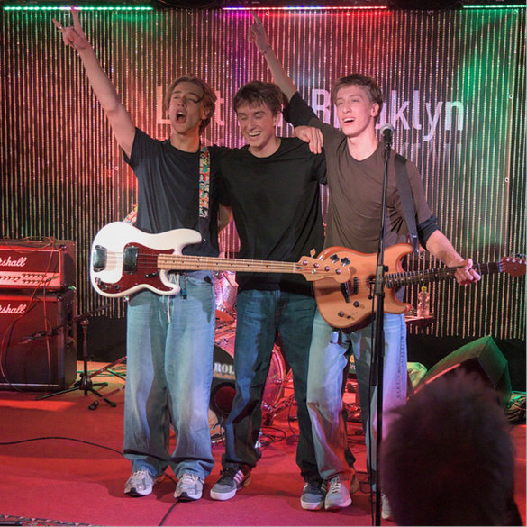 whats-up-bild-1-2026--last-brooklyn-exit_c_01