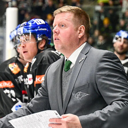 Panther trennen sich von Trainer Peter Russell