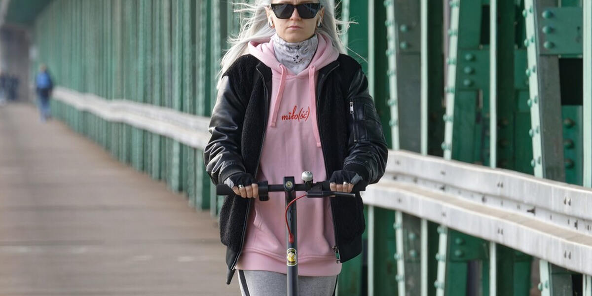 Beschlossene Sache: E-Scooter dürfen wohl ab Mai in Augsburg nicht mehr "wild" geparkt werden