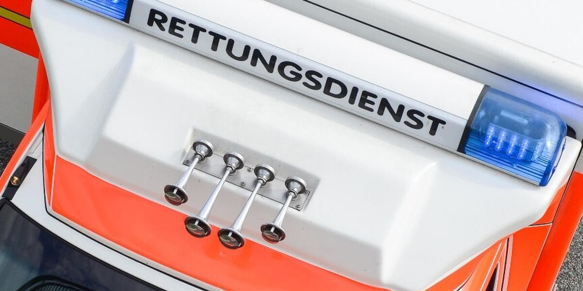 Tödlicher Unfall beim IKEA Augsburg soll durch illegales Autorennen passiert sein