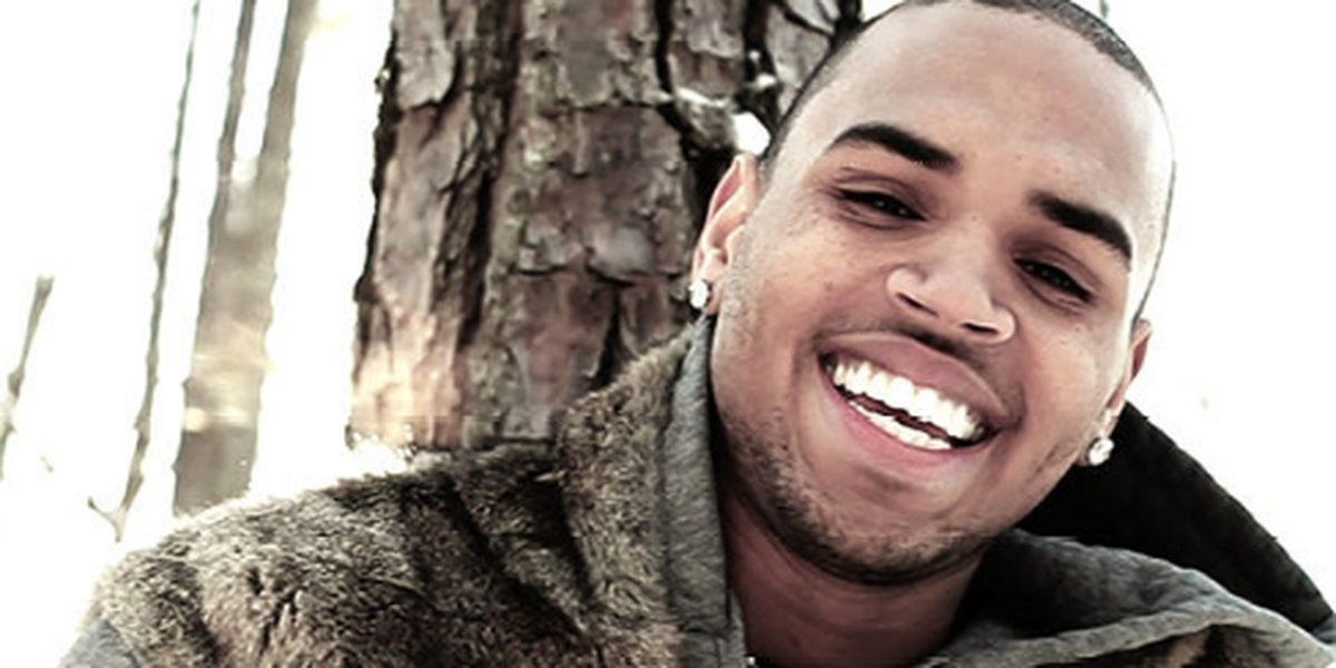 Chris Brown schlägt wieder zu!