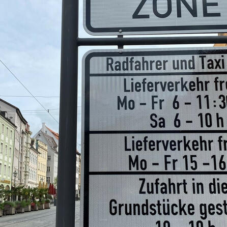 Weitere Maßnahmen für Augsburgs Feiermeile - Sperrstunde für Clubs auf 8 Uhr gelegt
