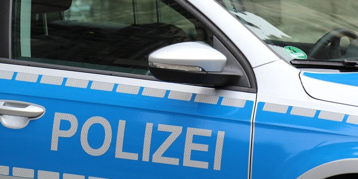 Kassiererin aus Schwabmünchen bewahrt Rentnerin vor Betrug