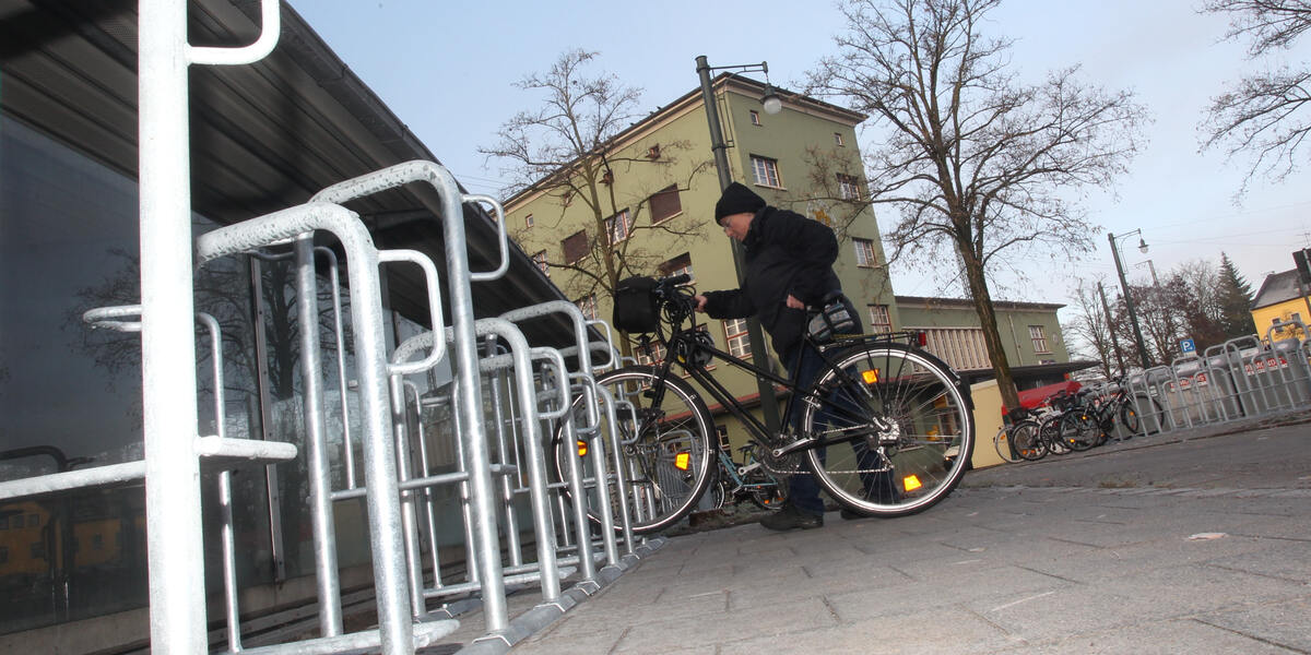 "Bob" hört auf... auf dem Haller-Platz in Augsburg