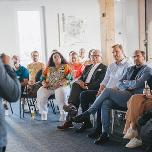0034-startups_starten_durch--04950_c_01