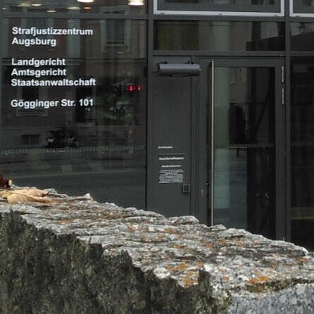 Tödlicher Raser-Unfall bei Ikea in Gersthofen: Angeklagter räumt Vorwürfe ein