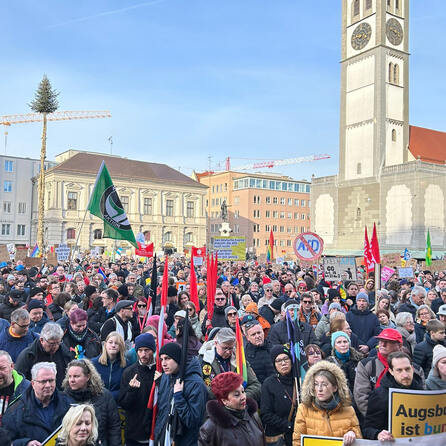 Gegen Rechtsextremismus: Über 25.000 Demonstranten in Augsburg