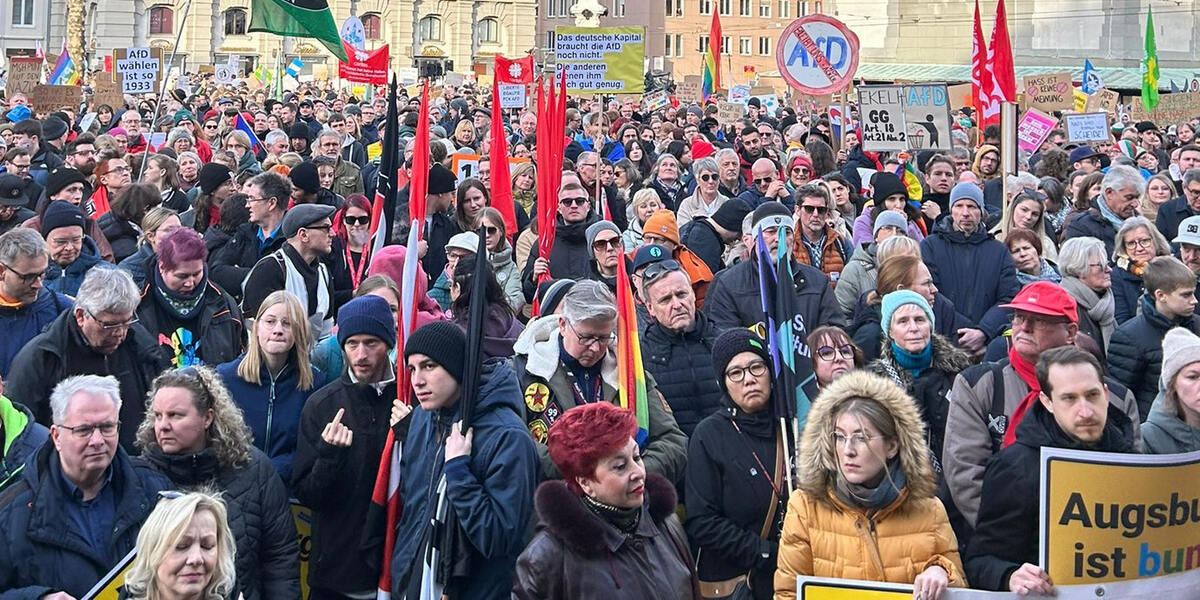 Gegen Rechtsextremismus: Über 25.000 Demonstranten in Augsburg