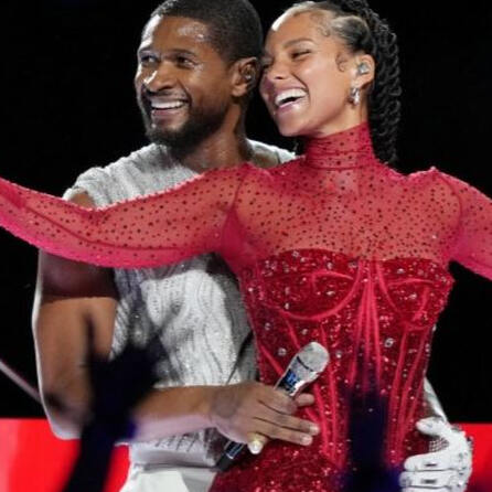 Halbzeitshow von Usher beim Super Bowl 2024: Diese Gäste waren dabei!