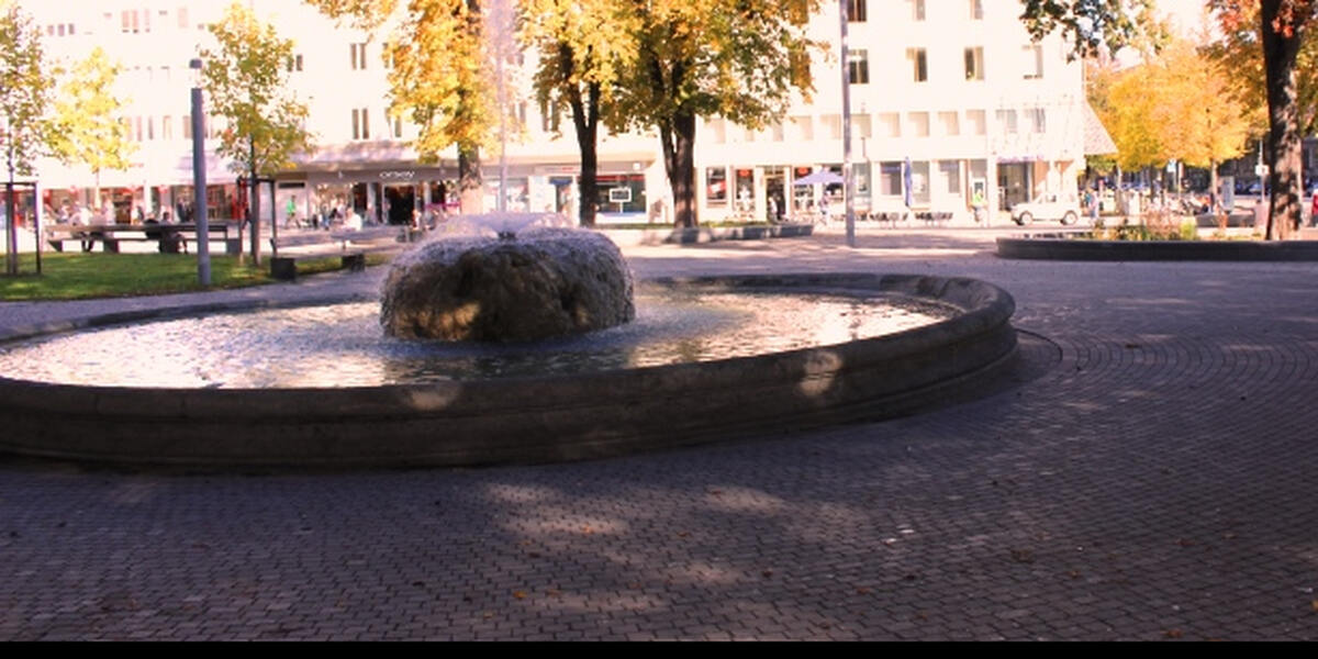 Augsburg: Schwerer Zusammenprall zwischen Radfahrer und Fußgänger