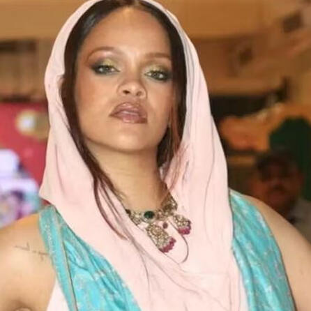 Rihanna: Star auf indischer Hochzeit!