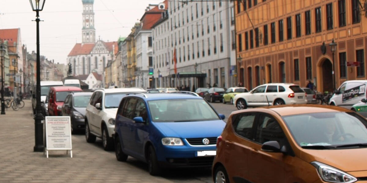 Augsburger Feiergäste müssen weiterhin auf Alkohol-To-Go zu bestimmten Zeiten verzichten