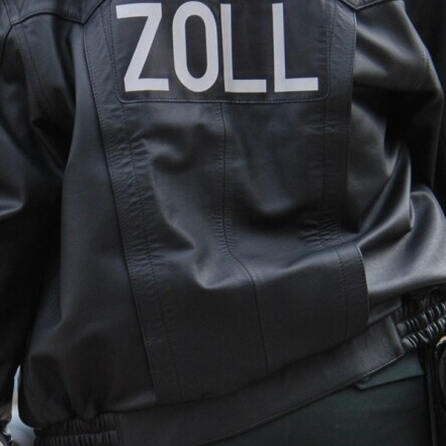 Zoll nimmt Augsburger Beautybranche in die Zange