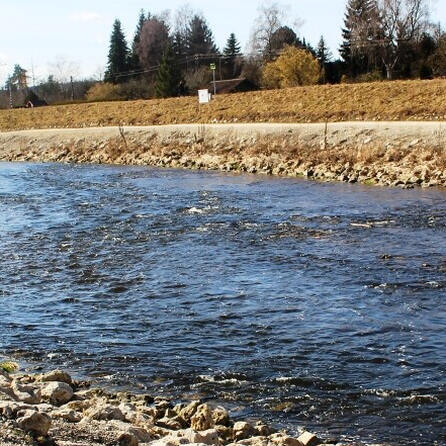 Achtung: Gefahr im und am Wasser überall im Großraum Augsburg!