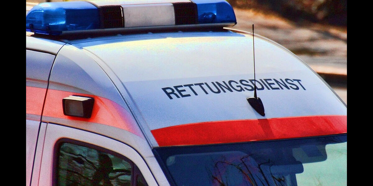 Autofahrer stirbt auf der B300 bei Aichach
