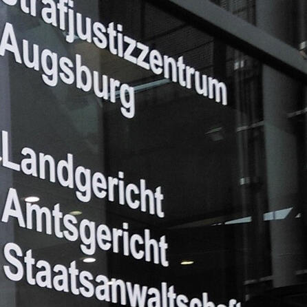 Postbotin aus Königsbrunn hortet 5.000 Briefe