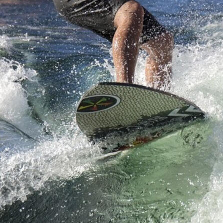 Augsburg bewilligt Zuschuss - Surfwelle am Senkelbach kann also bald kommen 