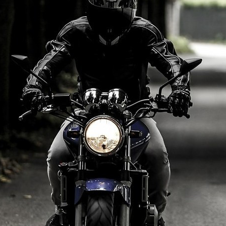Jetzt sind seine waghalsigen Motorradfahrten um Augsburg wohl erst mal vorbei
