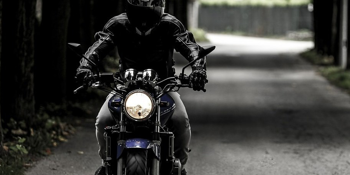 Jetzt sind seine waghalsigen Motorradfahrten um Augsburg wohl erst mal vorbei