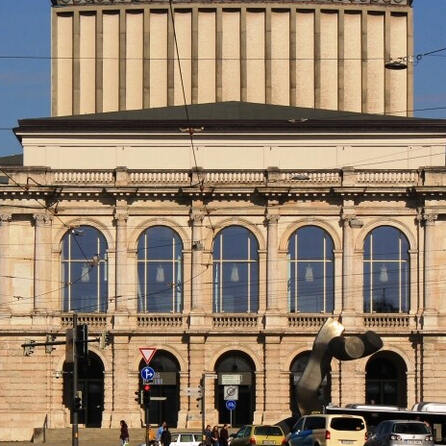 Theater-Streit in Augsburg geht in neue Runde: Gekündigter Architekt will vor Gericht ziehen