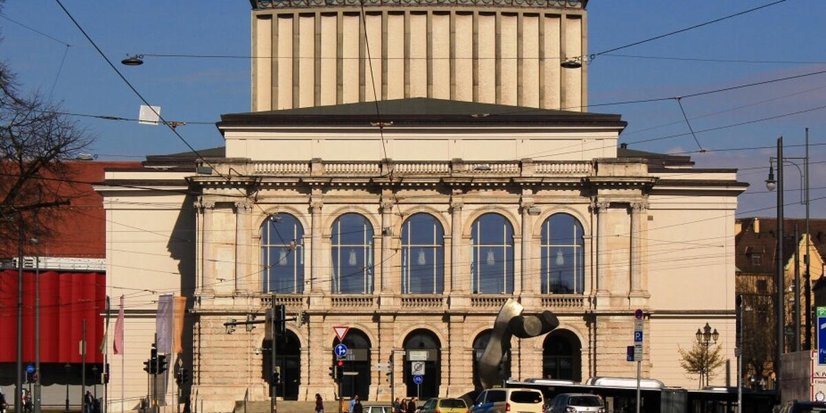 Theater-Streit in Augsburg geht in neue Runde: Gekündigter Architekt will vor Gericht ziehen