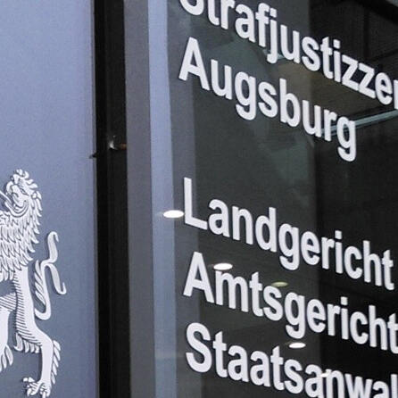 Drogenprozess am Augsburger Amtsgericht - 44-Jähriger hatte kiloweise Gras im Auto