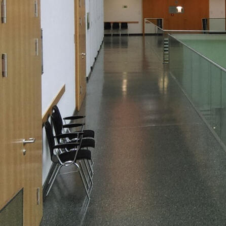 Prozess in Augsburg: Wenn der Postmann gar nicht klingelt...