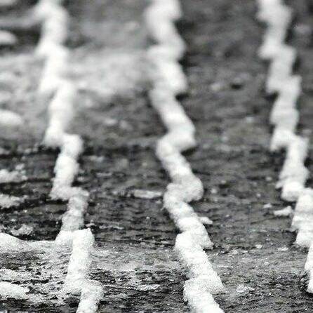 Wintereinbruch im Allgäu sorgt für rund 80 Verkehrsunfälle - Augsburg kommt glimpflich davon