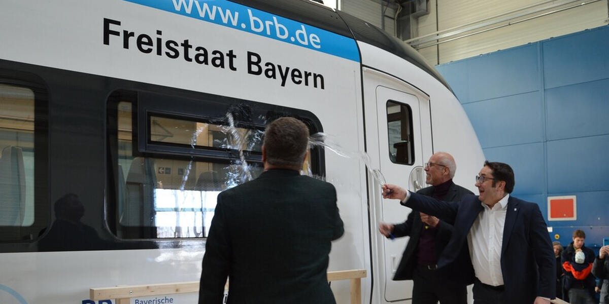 Erster Wasserstoffzug in Bayern: Start von Augsburg aus