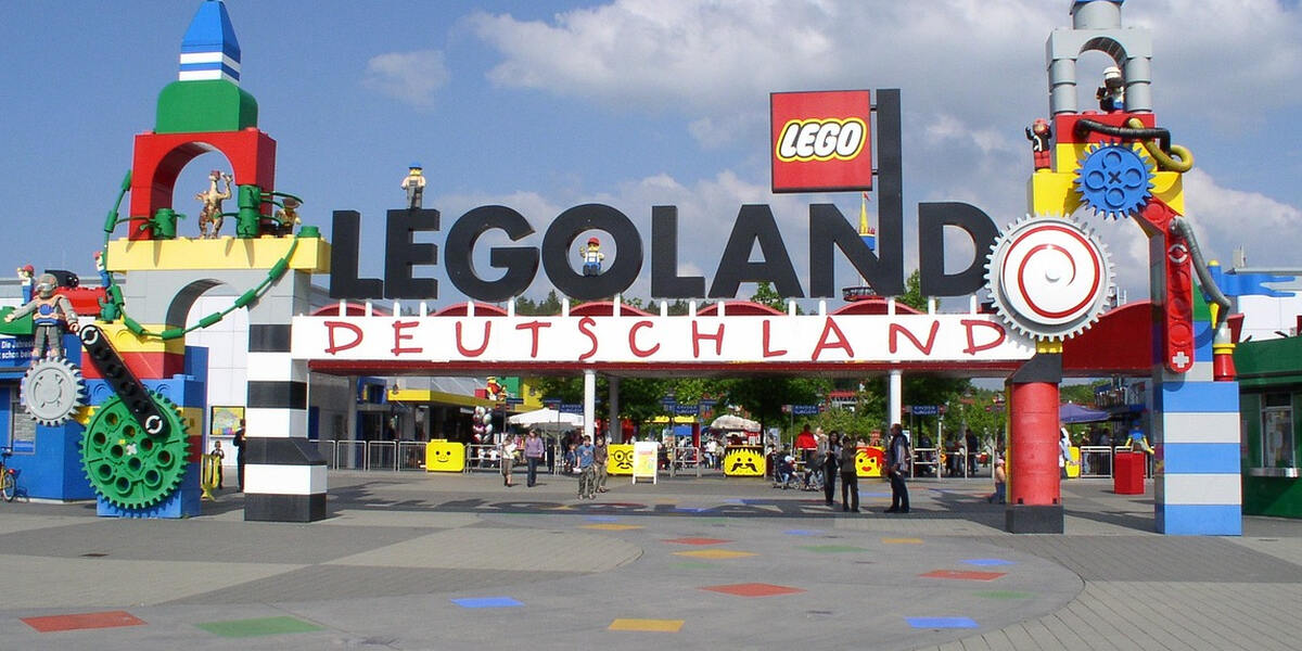 Schäden am LEGOLAND Boy sind irreparabel - Stadt Günzburg setzt 500 Euro Belohnung auf Hinweise zum Zerstörer aus