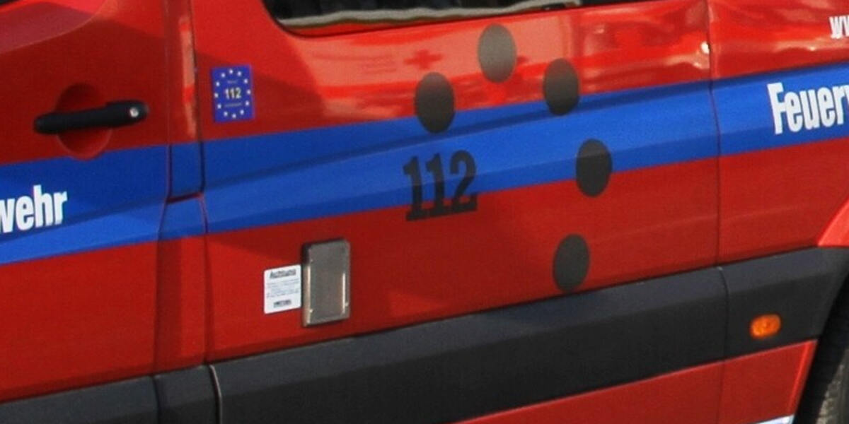 Alle freiwilligen Feuerwehren in Augsburg jetzt mit Defibrillatoren ausgestattet