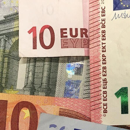 Lindau bearbeitet den Schuldenberg