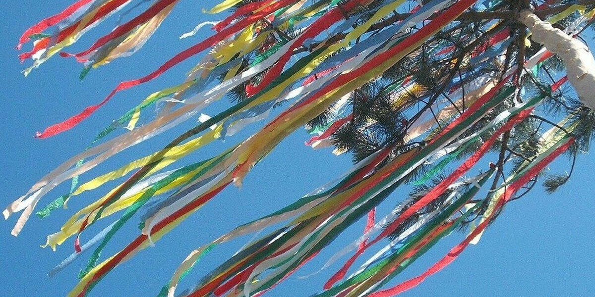 Kultusministerin Stolz am Abend in Nesselwang