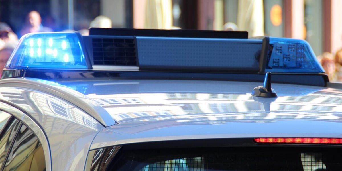 Geldautomat in Meringer Sparda Bank sogar übersprengt - Täter auf der Flucht