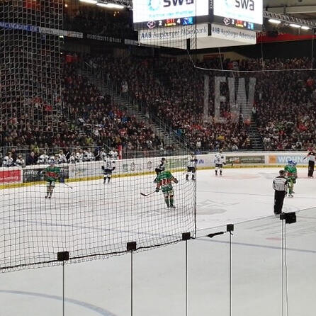 Alles noch offen: Augsburger Panther gewinnen Abstiegskrimi gegen Düsseldorf mit 5 zu 1