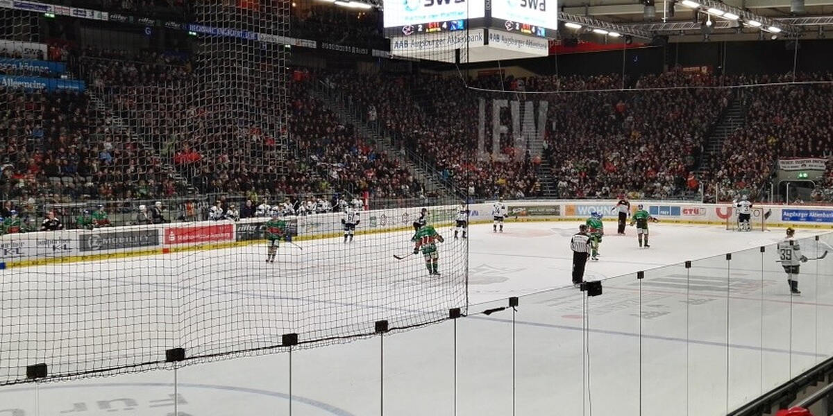 Alles noch offen: Augsburger Panther gewinnen Abstiegskrimi gegen Düsseldorf mit 5 zu 1