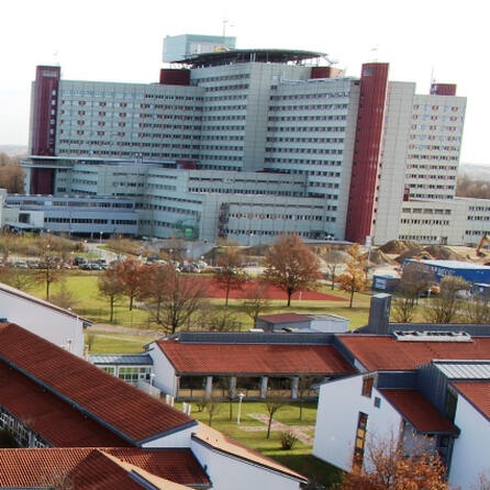 Das Universitätsklinikum Augsburg verschärft die Besucherregelung