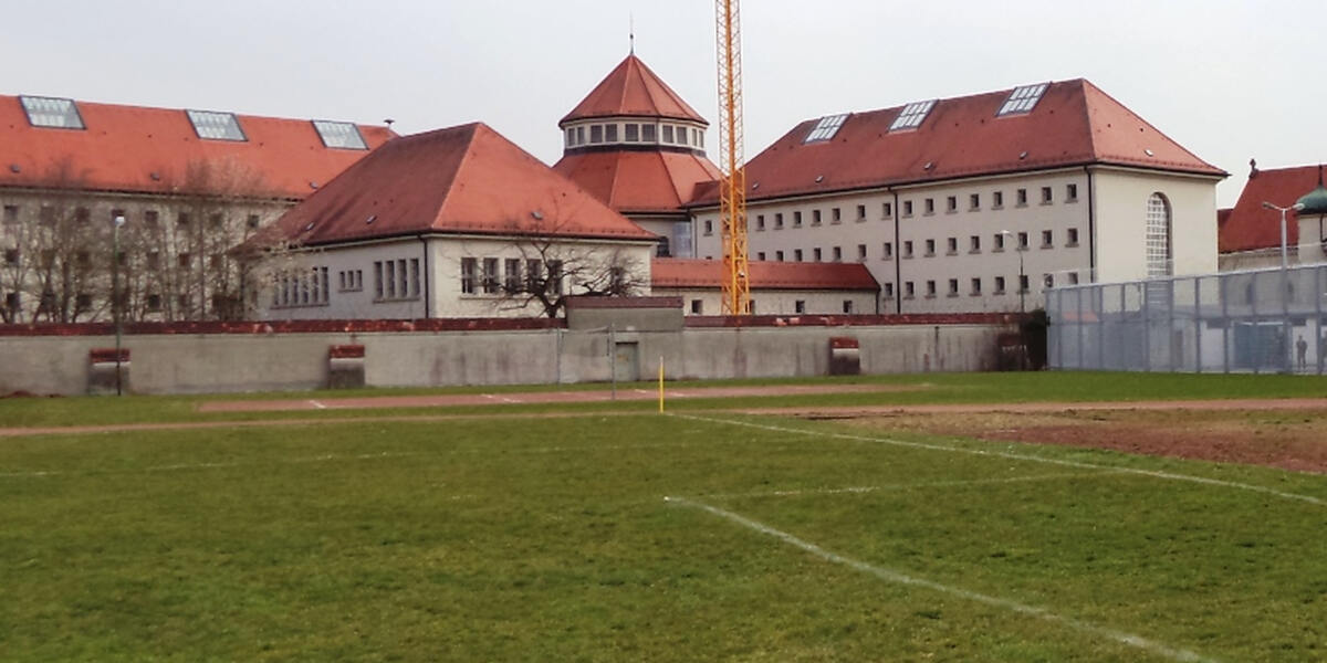 Misshandlungsvorwürfe in JVA Gablingen: Justizminister spricht von Einzelfall