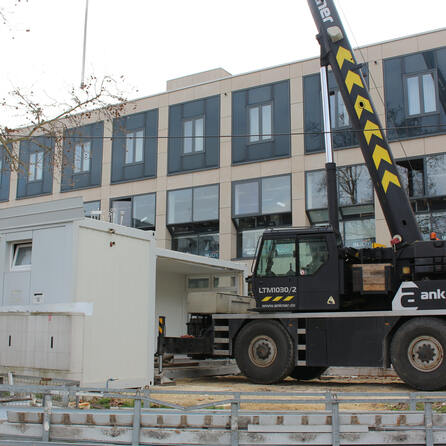 Container verschwinden langsam auf Augsburger Bahnhofsvorplatz - Einige bleiben aber noch