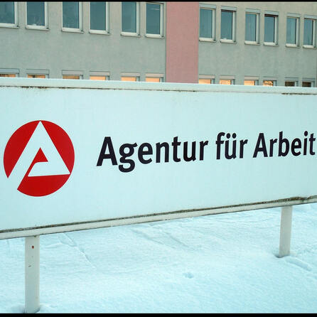 Zaghafte Frühjahrsbelebung auf dem Augsburger Arbeitsmarkt