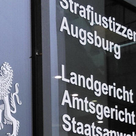Katzen und Kaninchen verwahrlost: Hohe Geldstrafe für zwei Tierquäler aus Augsburg