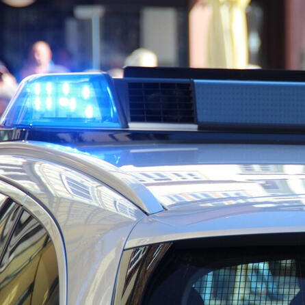 Großrazzia der Kripo Augsburg nach Betrug an Spedition