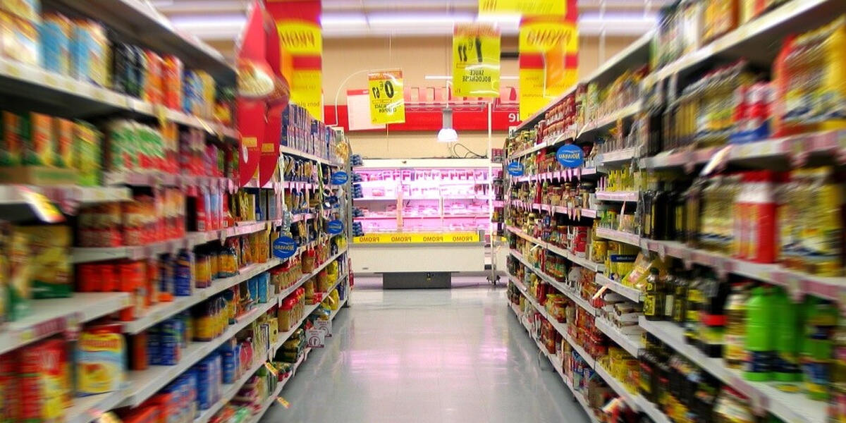 Gute Nachrichten für Euren Geldbeutel: Supermärkte und Discounter senken Preise!