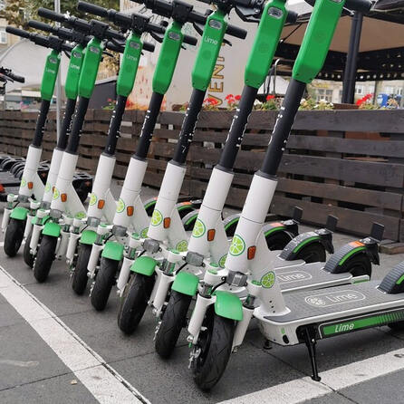 Lime ist wieder zurück in Augsburg - Diesmal mit mehr E-Scootern und KI-gestütztem System