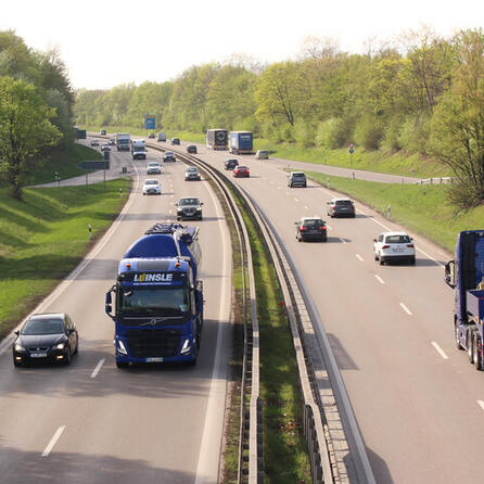 Neues Wegeleitsystem in Augsburg verbessert Verkehr bei Großveranstaltungen an Messe und WWK-Arena