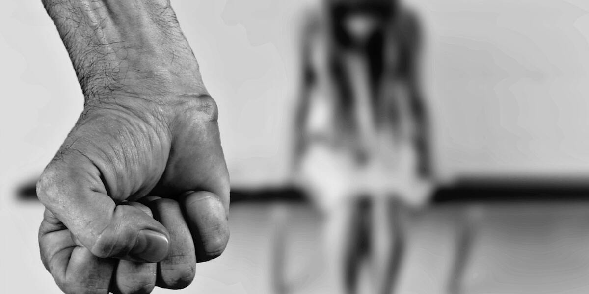 Augsburg geht neue Wege im Kampf gegen sexualisierte Gewalt - Uniklinik bietet anonyme Spurensicherung.