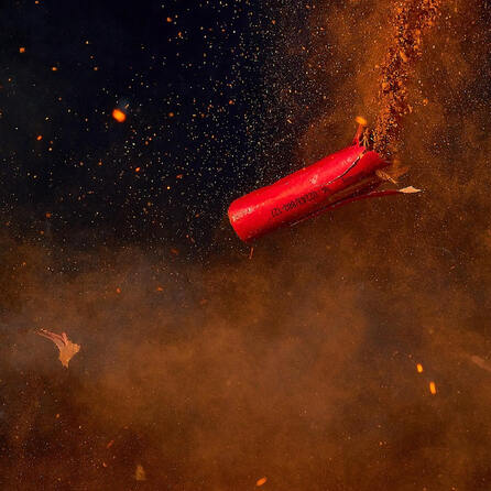 Fans können es nicht lassen: FC Augsburg zu Geldstrafe wegen Pyrotechnik verdonnert