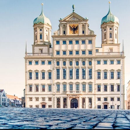 Augsburg macht den Rathausplatz klimafit - jetzt sind eure Ideen gefragt!
