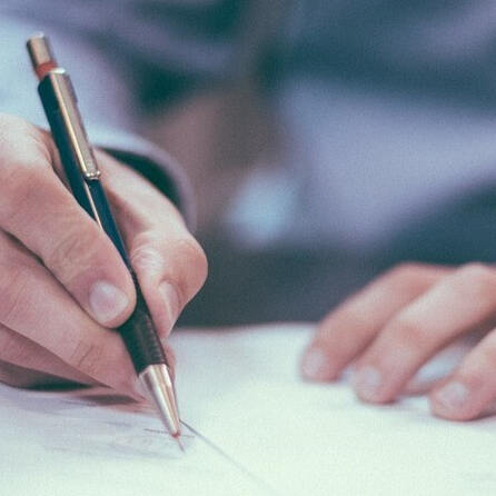 Gymnasium Immenstadt wird für langjähriges Engagement für die Girls’Day-Akademie geehrt
